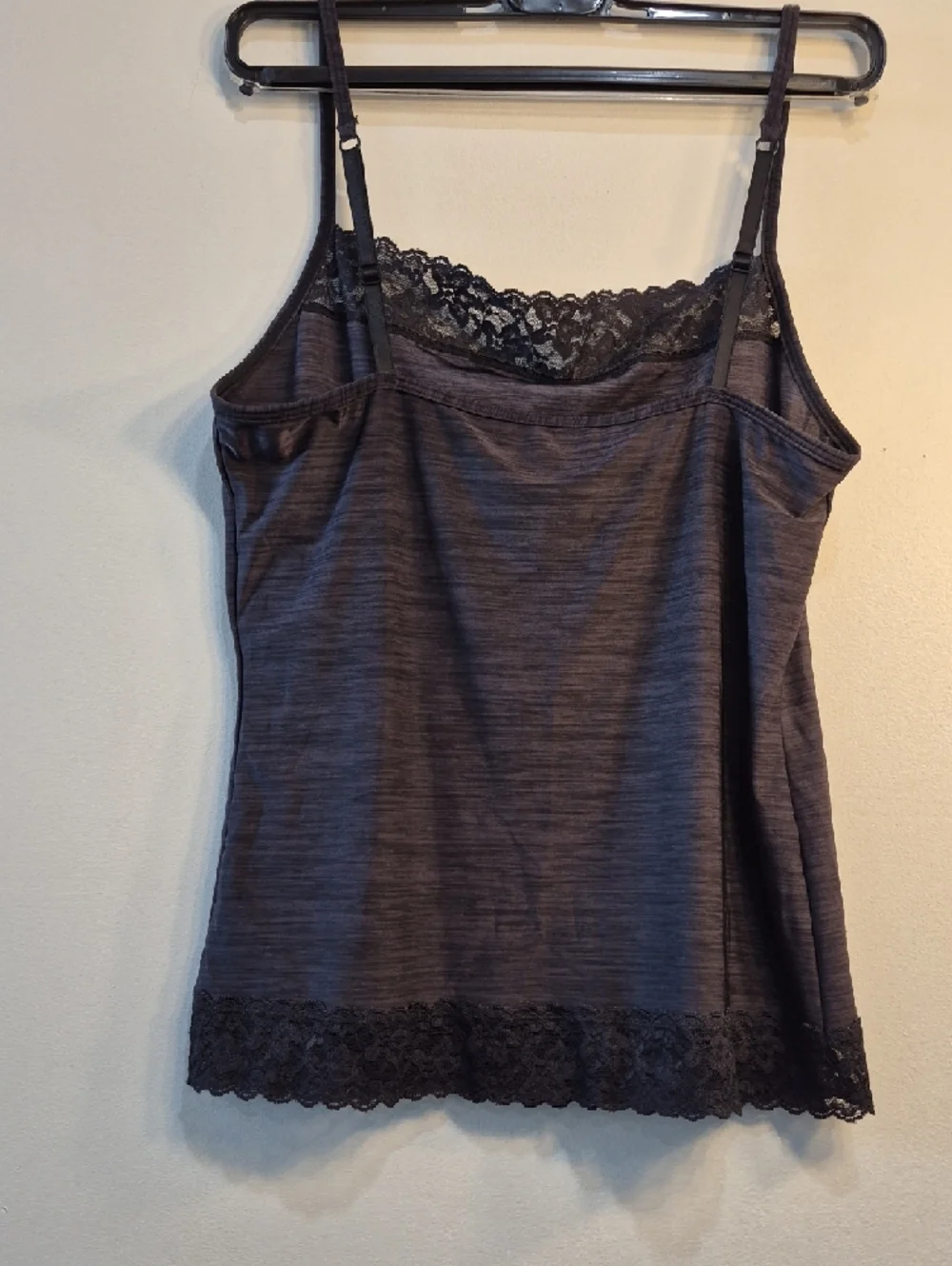 🌟 4 For $ 15 🌟 Vanity Fair Charcoal Lace-Trim Camisole - Picture 4 of 5